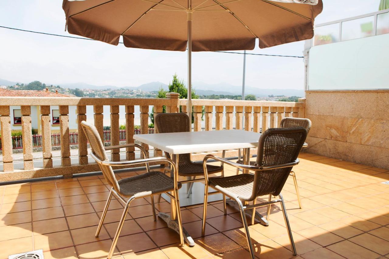 Apartamentos Ria De Bayona Baiona Exterior foto